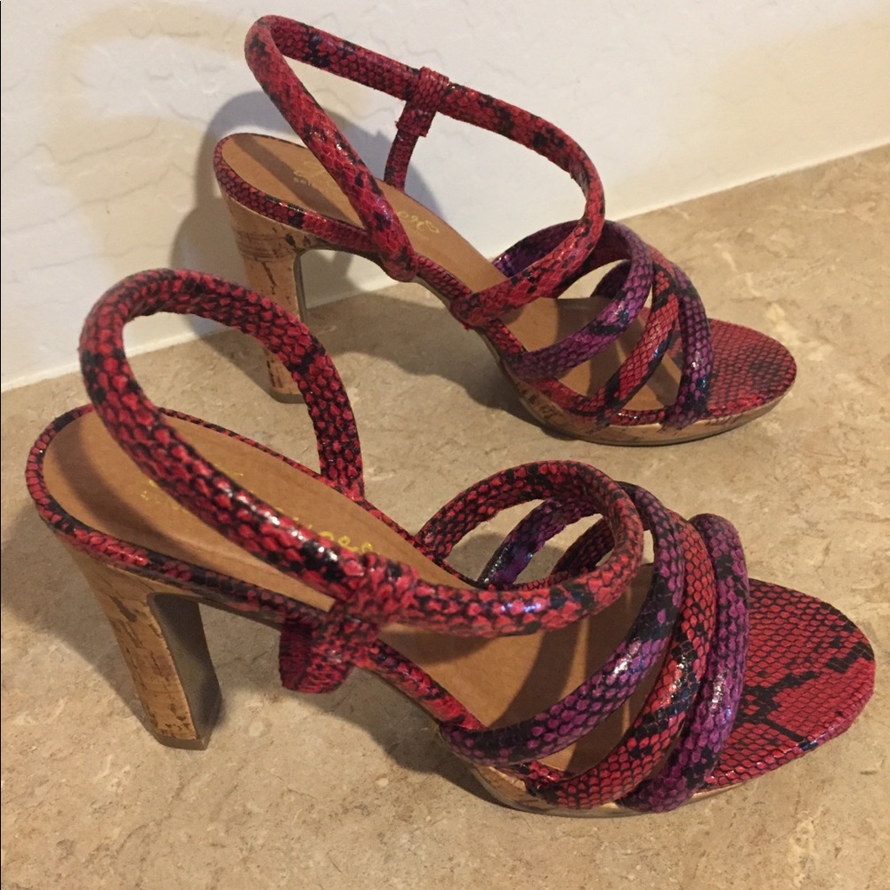 Red Purple Black Shoes Size 7 - Picture 5 of 8